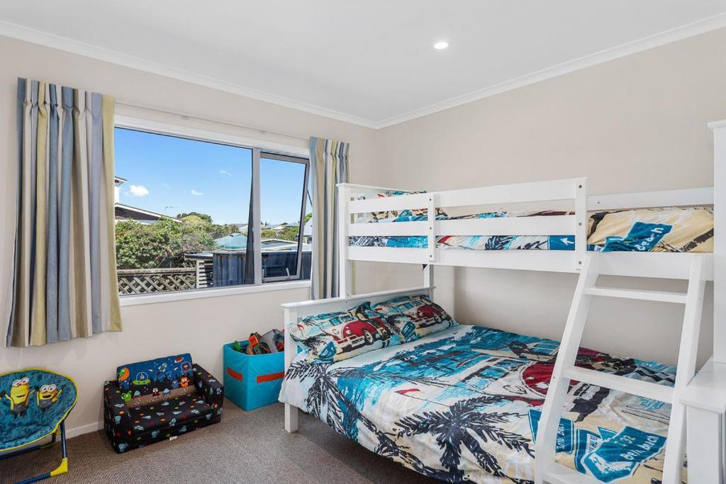 Beach Retreat - Ohope Holiday Home Exterior photo